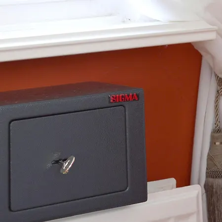 Epic Location Апартаменты