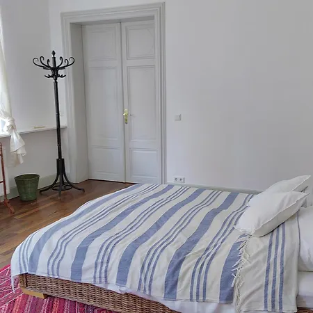 Epic Location Апартаменты *