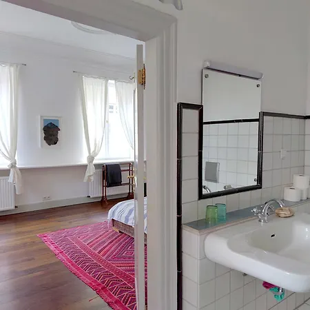 Epic Location Lägenhet Düsseldorf